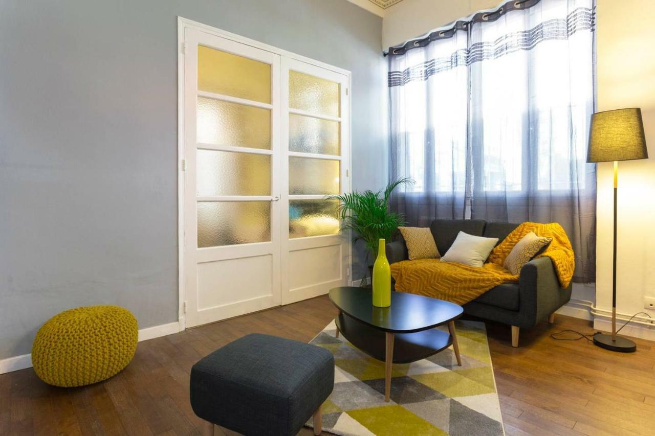 Au Coeur Du Centre Historique Apartment Avignon Luaran gambar